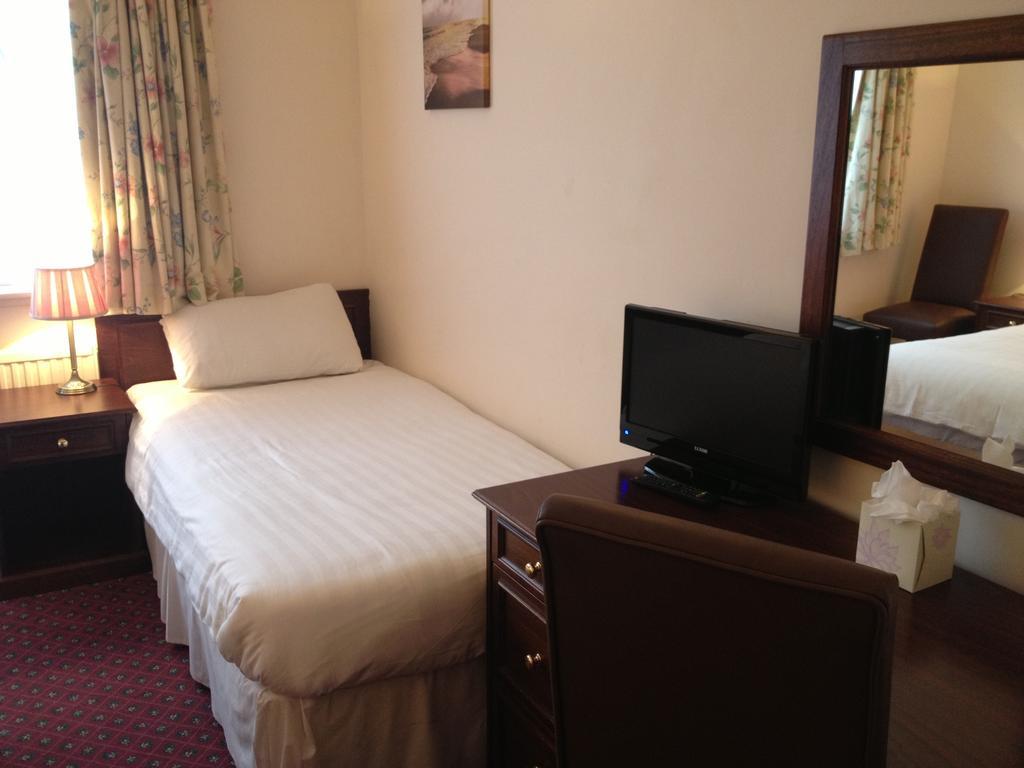 The Lomond Hills Hotel Freuchie Zimmer foto